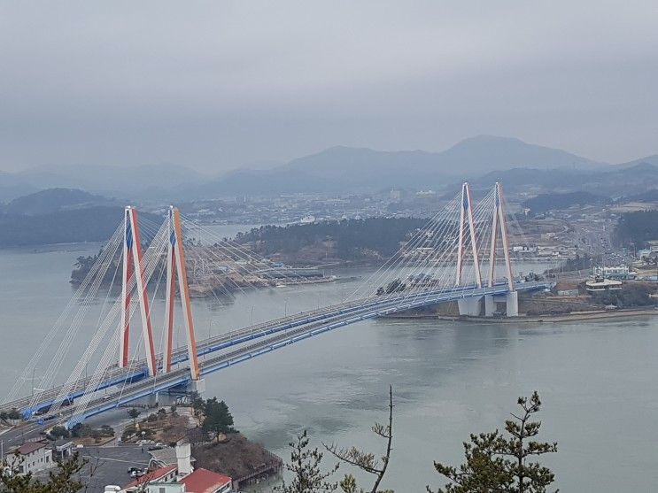 진도대교, 팽목항 가는 해안도로에 세방낙조전망대