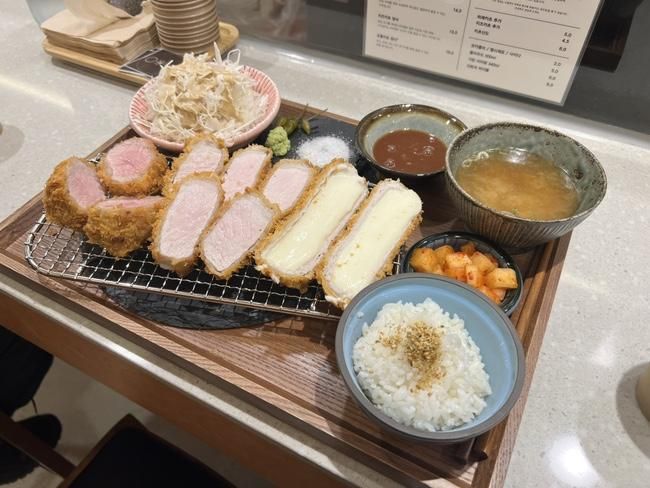 동탄 돈가스 맛집 / 윤돈 동탄호수공원점 모둠카츠 정식 후기