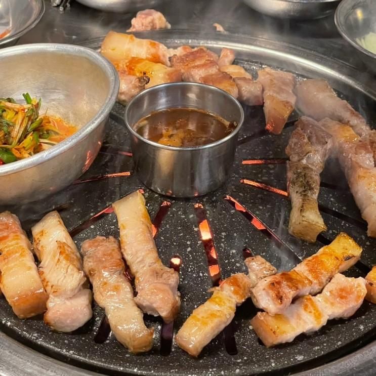 [제주/표선맛집] "제주촌집" :: 연탄에 구워먹는 표선 오겹살...