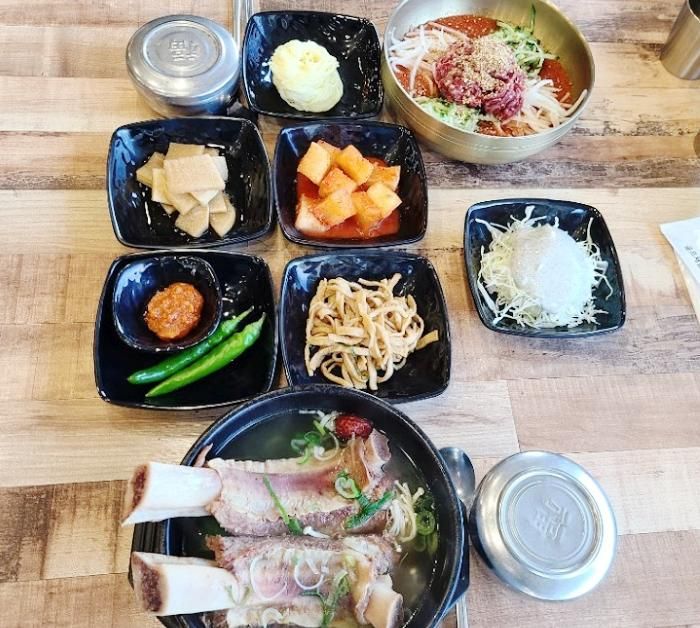 한우물회 맛집 우마왕 경주본점, 한옥에서 느껴지는 특별한...