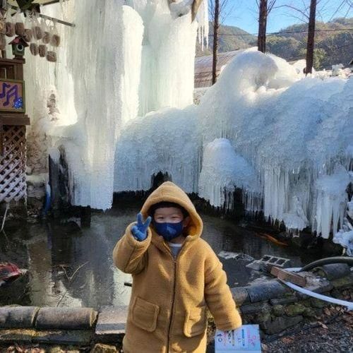 부산아이랑 밀양 참샘허브나라에서 눈썰매타기