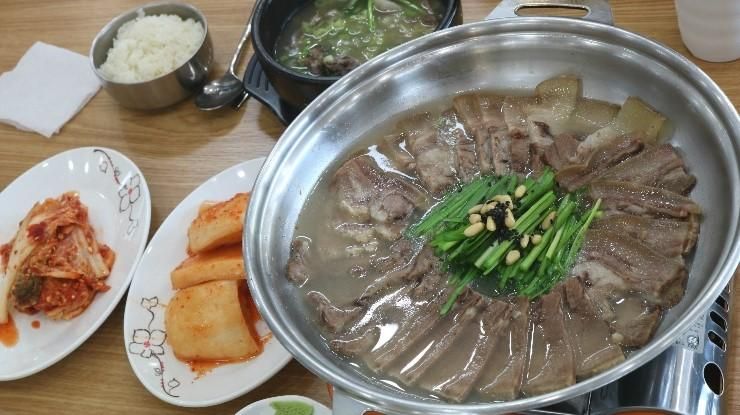 심학산 맛집 심학골 가마솥 수육이 제맛이다