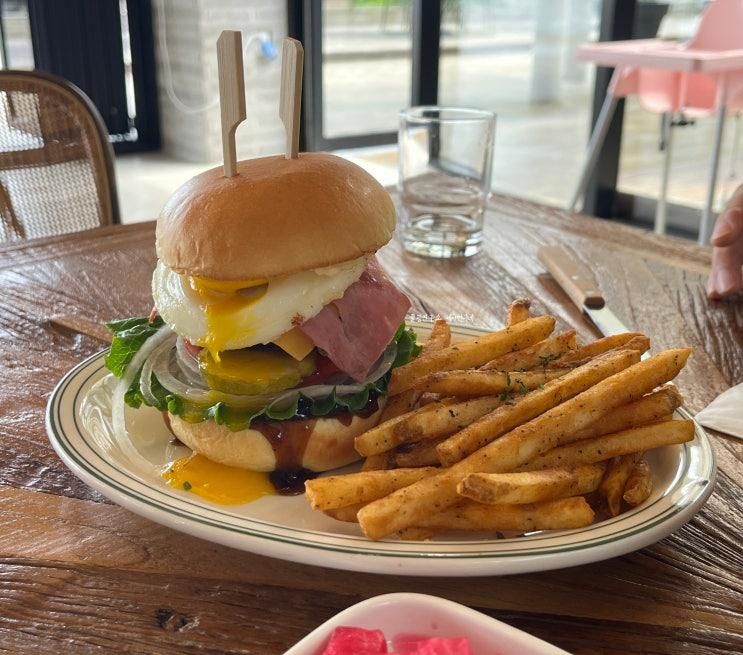 맛집 '문511 레스토랑' 카페 필라테스 레스토랑 키즈풀이 한 곳에!