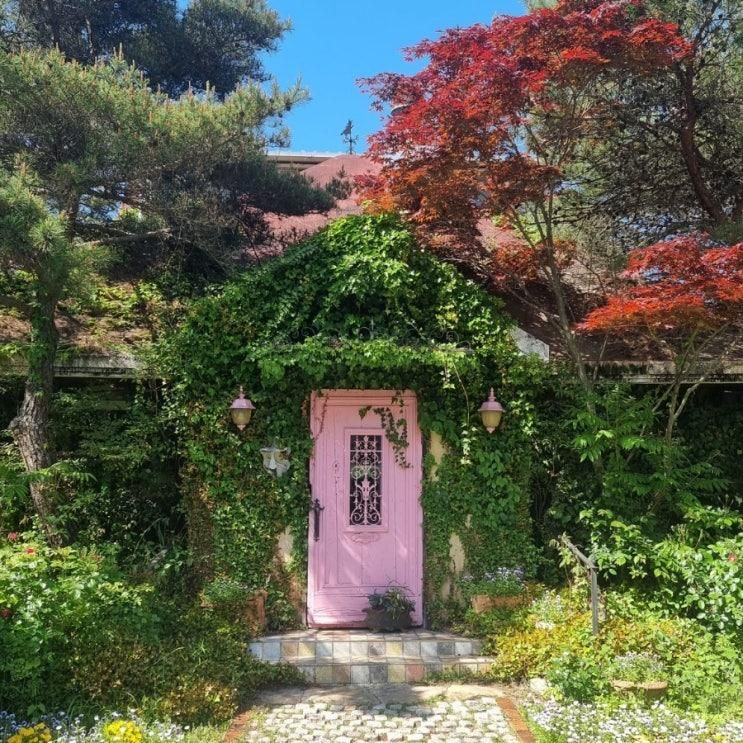 [부산 기장 카페] 보몽드 - 아름다운 정원이 초대하는 집