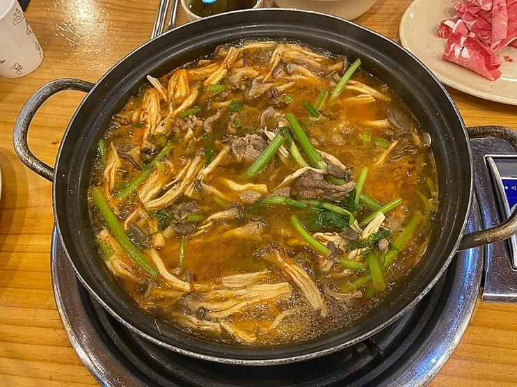 곤지암 화담숲 맛집 구좌리 얼크니 손칼국수