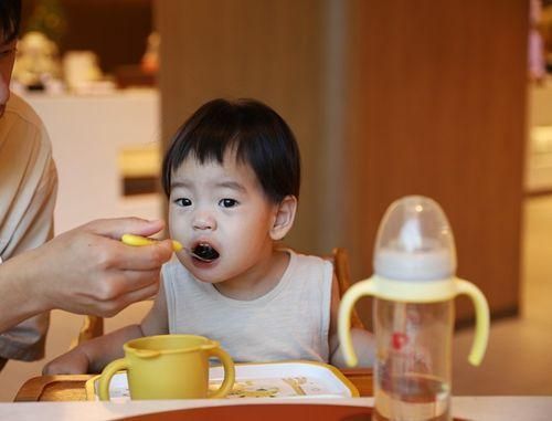 아기와 호캉스 파라스파라 (조식, 호텔 산책, 피규어박물관) 2탄