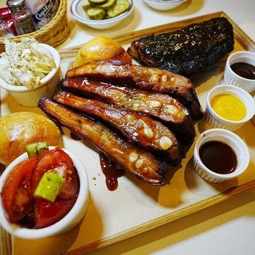 맛집 바베큐플래터부터 뉴올리언스식 도넛까지 <루이스타운>