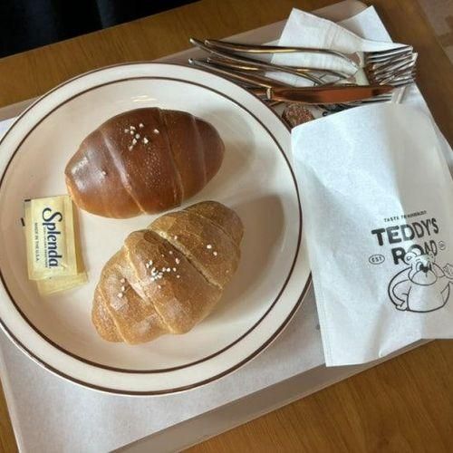 [방문] 테디스로드 베이커리카페 향남점