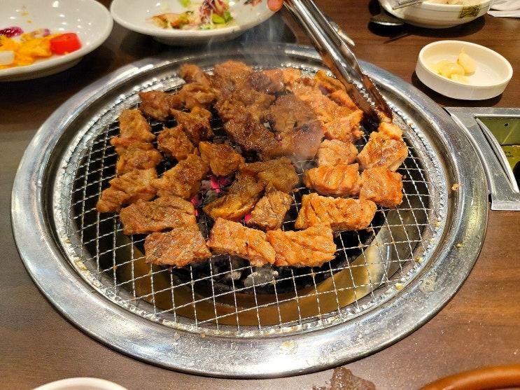 파주 놀이방이 있는 식당 훈장골 파주점 돼지갈비 및 갈비탕 후기