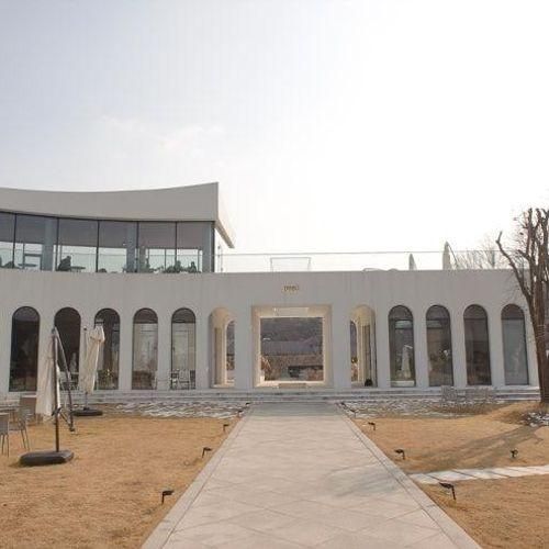 용인 대형 카페 예쁜 가구가 많은 빌라드파넬