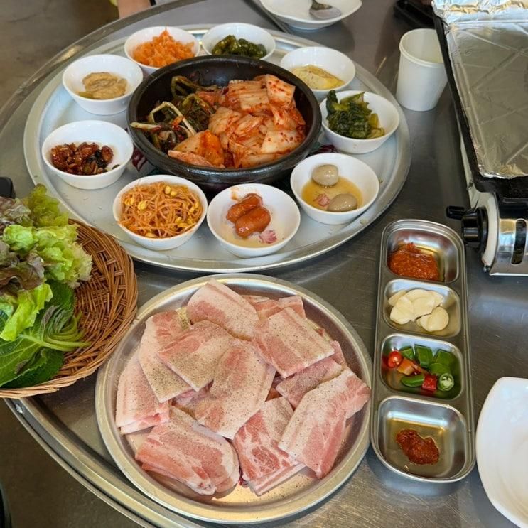 수원 행궁동 한식 맛집 냉삼 땡길땐 빨간지붕
