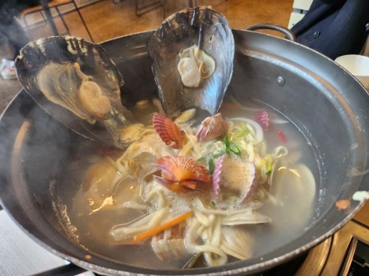 대부도 칼국수 주차가 진짜 편한곳 디비비(dbb) 칼국수