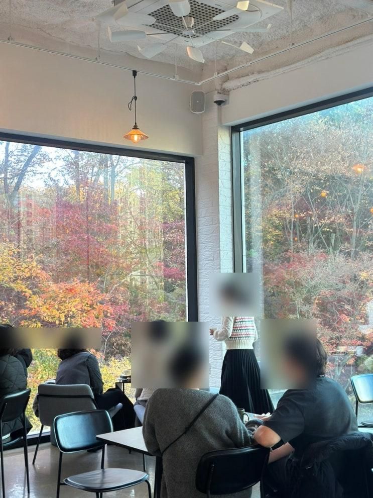 [시흥 대야동 소래산 카페] 통창뷰가 너무 이쁜 '하우 앤 여우'