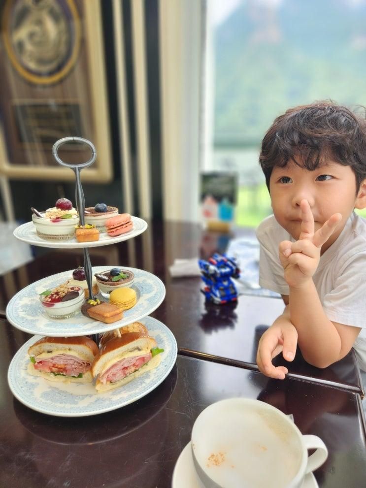 설악산뷰맛집 켄싱턴호텔 에비로드 에프터눈티세트