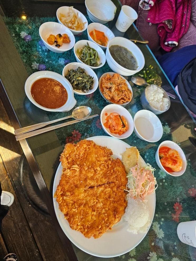여주돈가스나맛집 백반맛집 레트로분위기 <먼동이 틀 때>