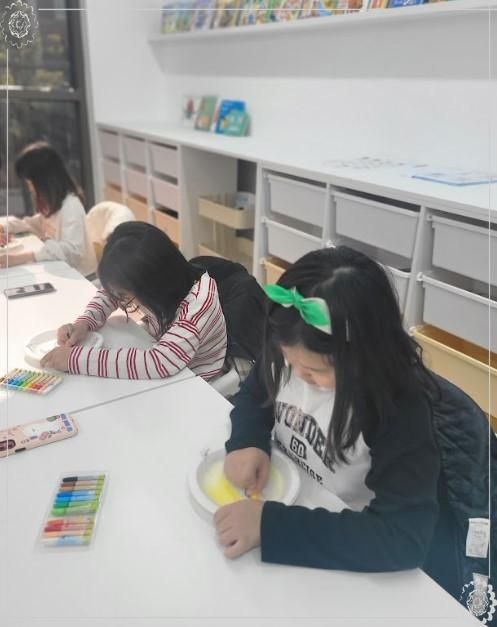 협력하고 소통하는 법도 배우는 영어놀이 블라블라영어스튜디오