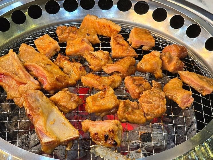 갈비 맛집::  가족모임 장소로 추천하는 '진 정원갈비 본점'