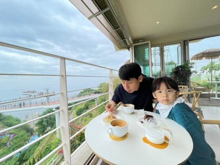 [논골담길 카페] 베이커리 카페 묵호287