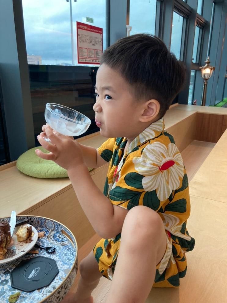 스토리지 인천 아이랑 오션뷰 카페 주차가능