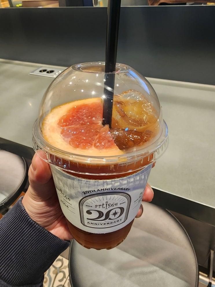 아티제 선릉대치타워점 :: 아띠제 방문하여 생일쿠폰으로...