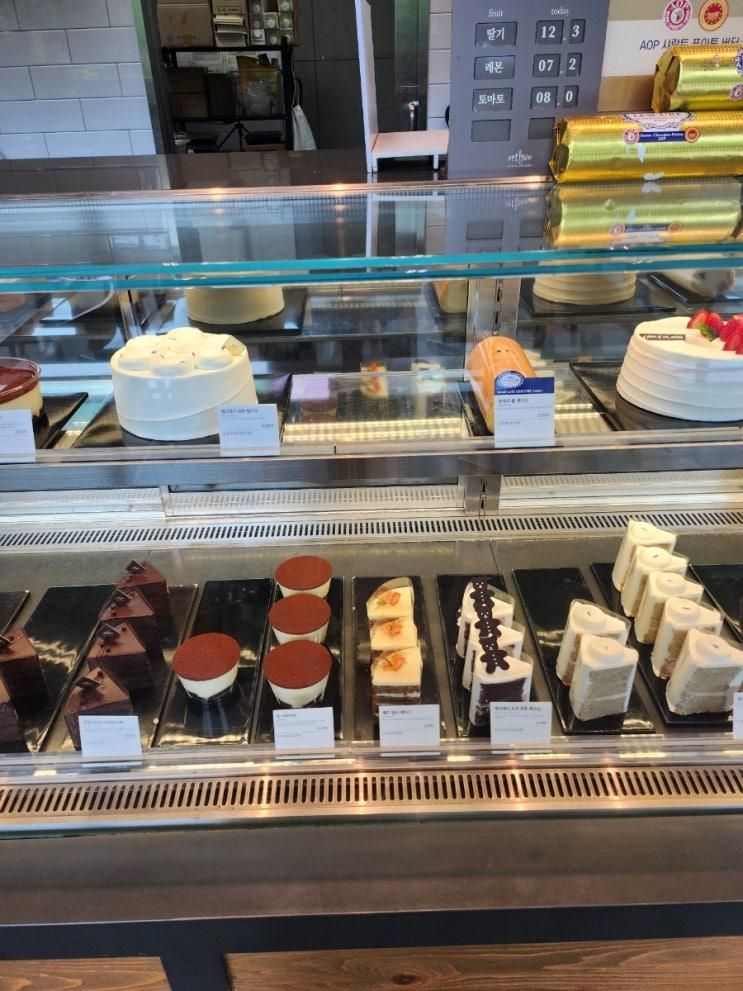 맛집 추천, 주말 오전 아티제 대신파이낸스센터점 내돈내산 후기