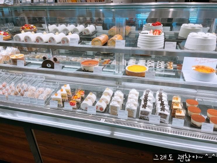 마곡, 발산 대형카페 - 아티제 이대서울병원점 (스패니쉬라떼...