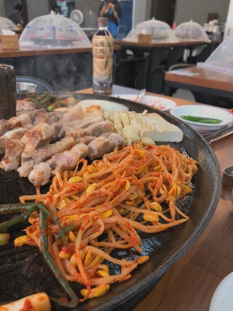 먹을때 마다 월급 나왔으면 좋겠어요