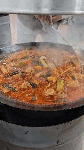 아이와가볼만한곳 충북괴산맛집  강쇠솥뚜껑낙지닭볶음탕