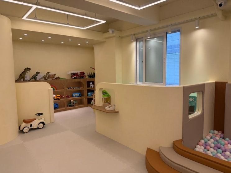 프리미엄 무인키즈카페 더키즈랩 포항점 / 더키즈랩 주차정보...