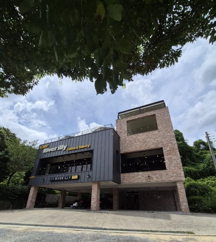 북한강 리버아일리카페/남양주 브런치카페 딸기주스맛집 뷰맛집 물의정원근처 카페추천 양평수종사