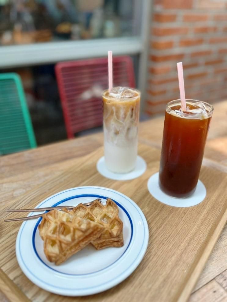 용인 포곡 카페 :: 빈투바 로스터리카페에서 커피랑 애플파이