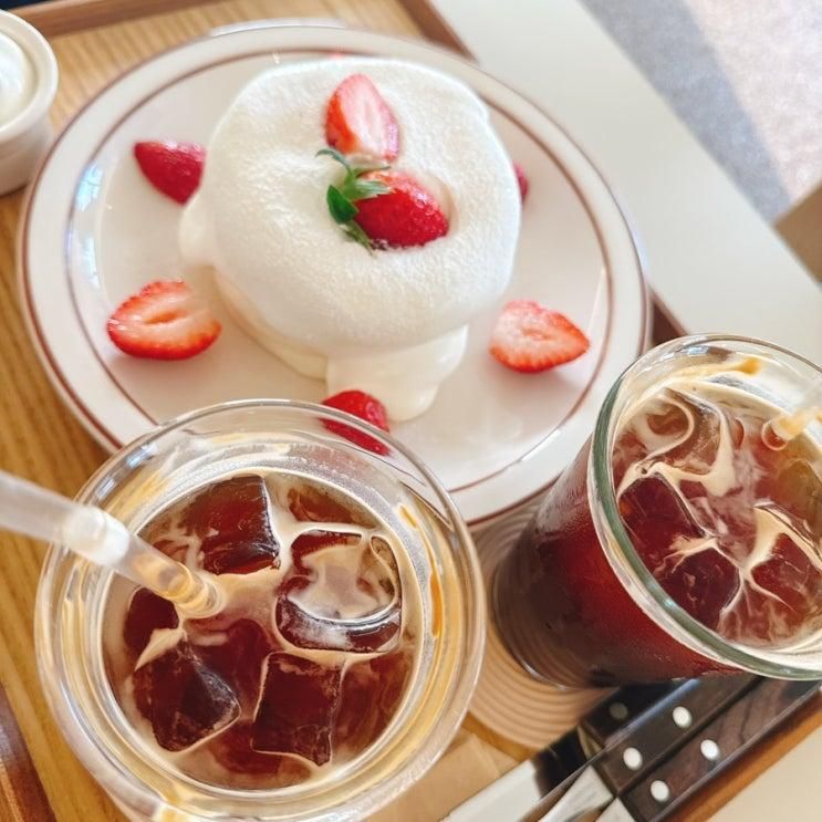 신동카페거리 리핑 : 딸기수플레 추천 맛집, 아메리카노도 맛있는 곳!