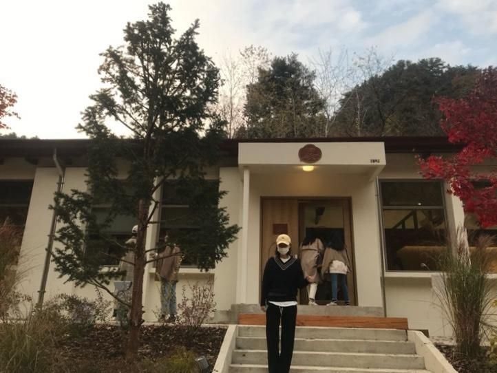 춘천 카페 | 사계절이 예쁜 카페 오월학교 , 그 중 가을