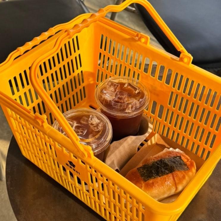 안성 카페 소금빵 990원?! 가정집 배 창고를 개조한 베이커리 카페 배꽃길61
