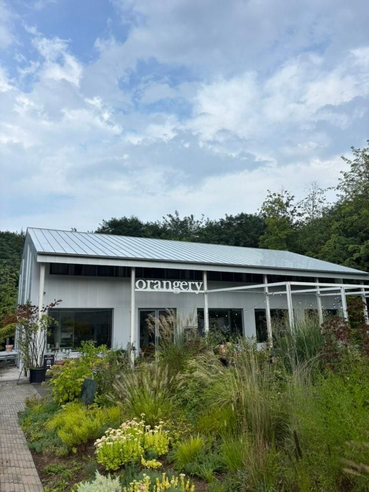 용인 처인구 갤러리 카페 시간정원, 오랑쥬리 (식물원 카페)