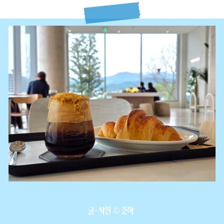 매일 가고 싶은 용인 이동저수지 카페 그린웨일