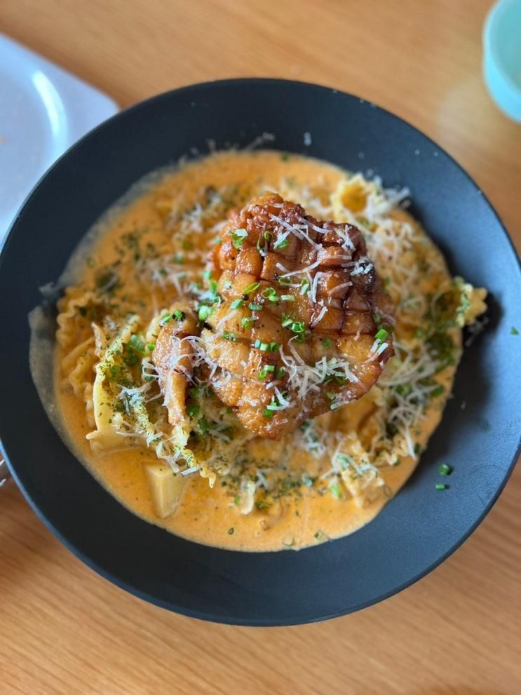 행궁동 나들이 주차 및 맛집 <스타벅스/얼티튜드>
