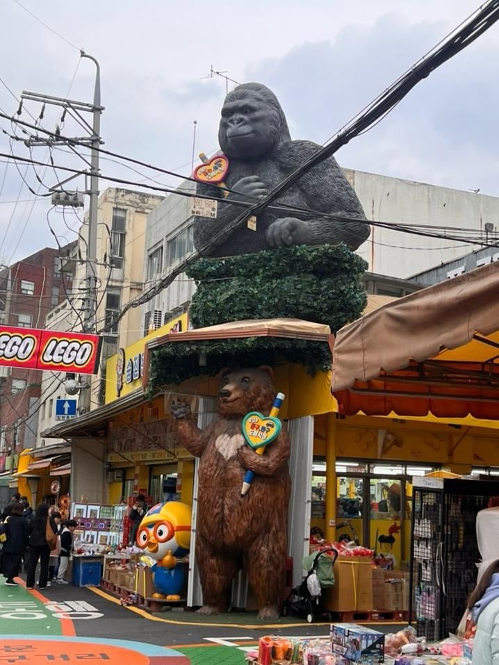 창신동 문구완구거리 크리스마스 선물 둘러보자!