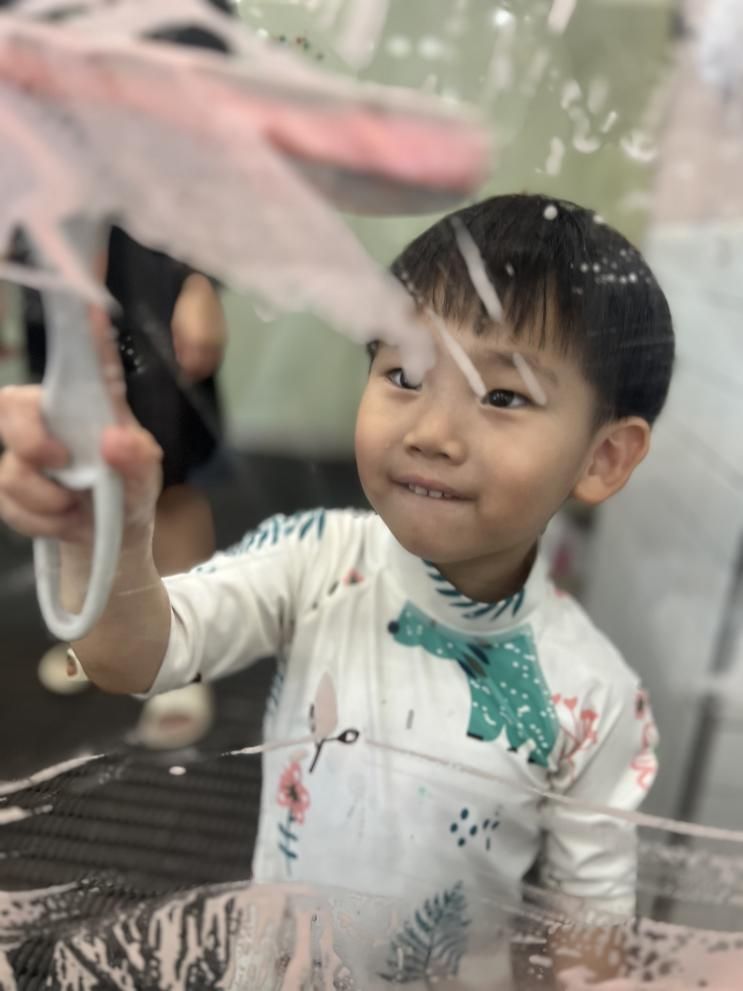 안산 아이랑 가볼만한 곳 오감그리다 안산새솔점 퍼포먼스 미술 드로잉 수영 키즈카페
