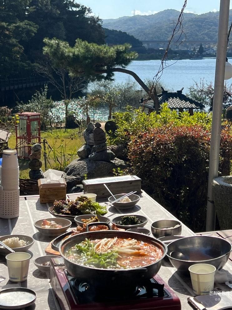 안성 맛집 배 타고 들어가는 매운탕 전문점 강건너빼리 야외 금광호수 뷰