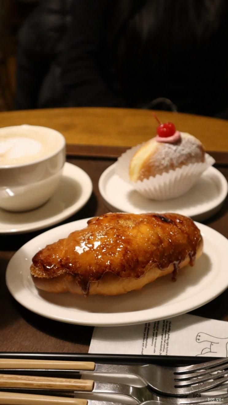 [일산/카페] 밤리단길 도넛 맛집이라 n번 재방문한  '오릴리 일산 밤리단길 본점' 내돈내산 후기: 라즈베리 도넛, 크림브륄레 소금빵, 연유 버터 소금빵, 크림브륄레 도넛