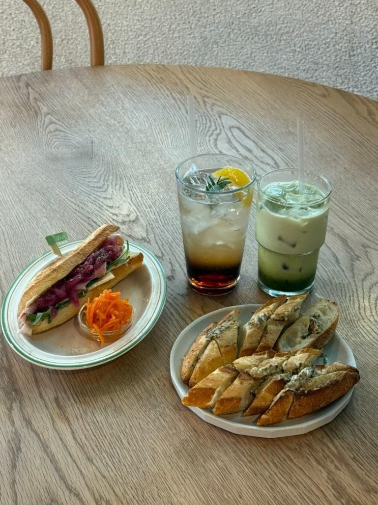 대구사월카페 베이커리 브런치 맛집 카페 아이올리