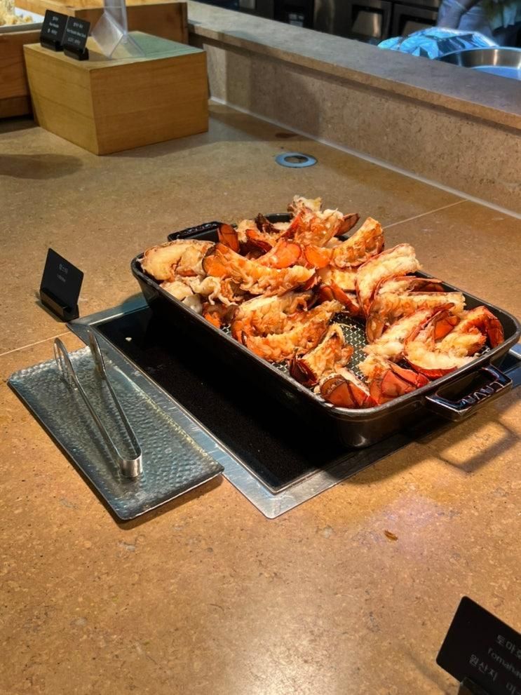 고양 일산동구 _ 호텔 뷔페 맛집 주말 런치 가족 모임 칠순 기념일 메뉴 가격 정보 [ 소노캄고양 셰프스키친]