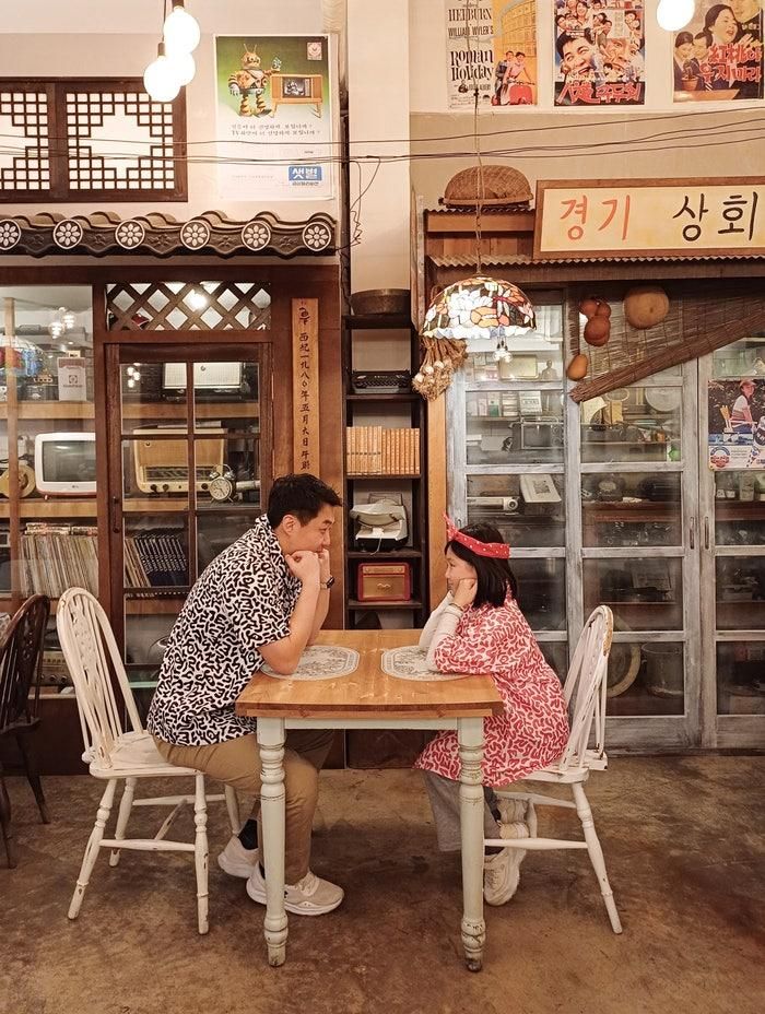 [우드팜스토리 촌구석카페] 시간 여행과 함께 맛있는 식사를!