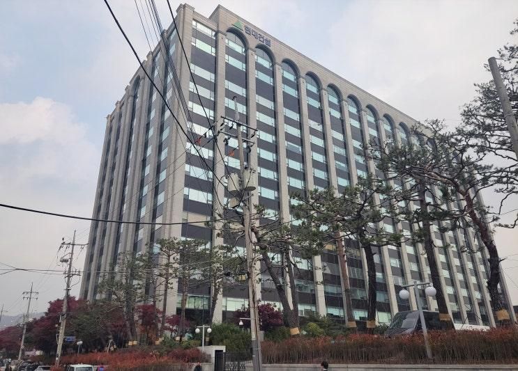 서울시에서 옛 전통을 간직하고 있는 '북촌마을' 내 한옥을 탐방하면서.(1)