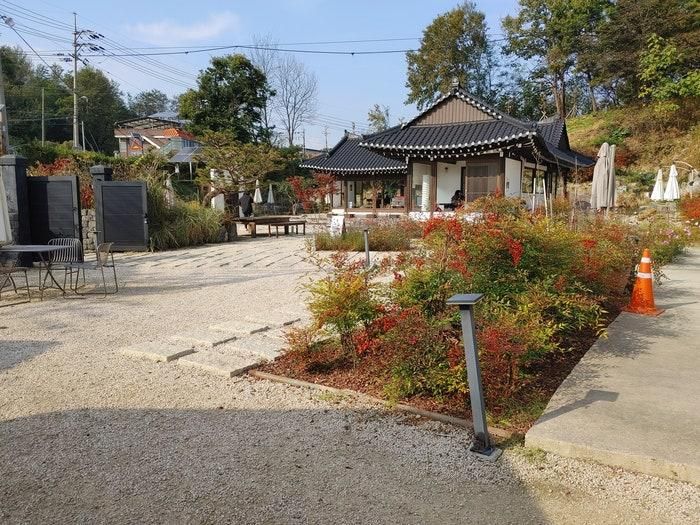 평택 조용하고 예쁜 한옥카페 추천 사리당