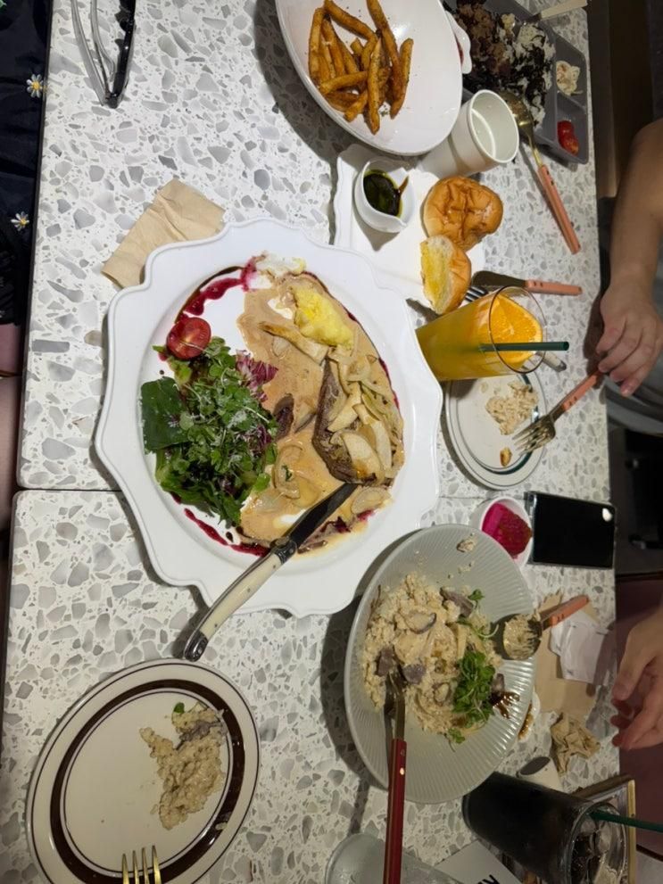 나만 알고싶은 방배카페골목 플러버