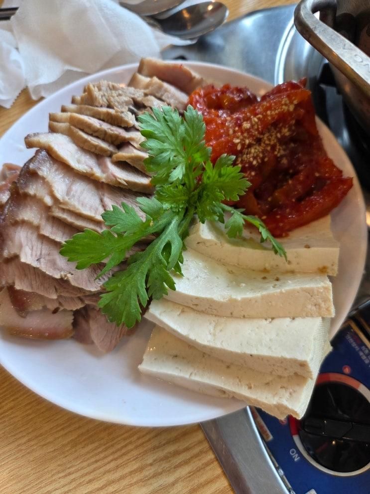 청주 정이품송 소나무 앞 칼국수 수육 맛집 +소나무미디어숲 추천