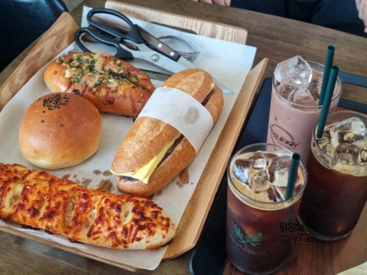 오산 대형 베이커리 카페, 명장시대 오산점 냠냠