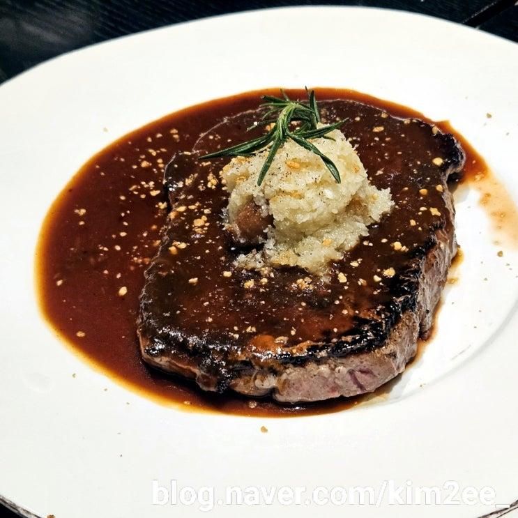 용산 아이파크몰 스테이크 맛집 - 매드포갈릭 용산아이파크몰점